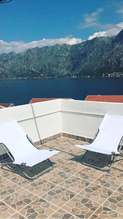Alisa Sea View Apartment Prcanj Kotor Exterior photo
